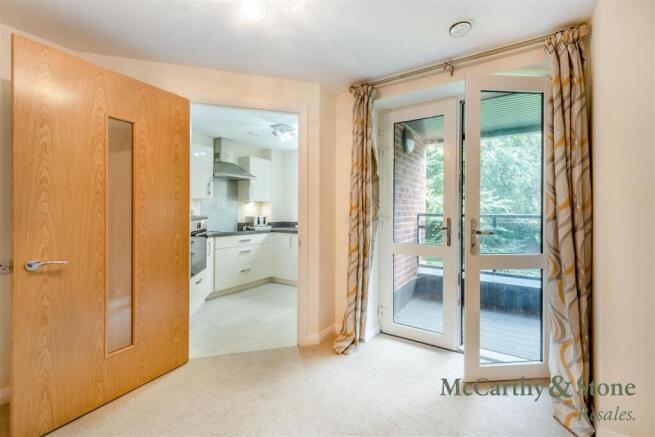 8702524-interior09.jpg
