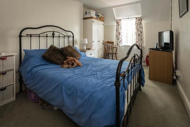 Photo 11