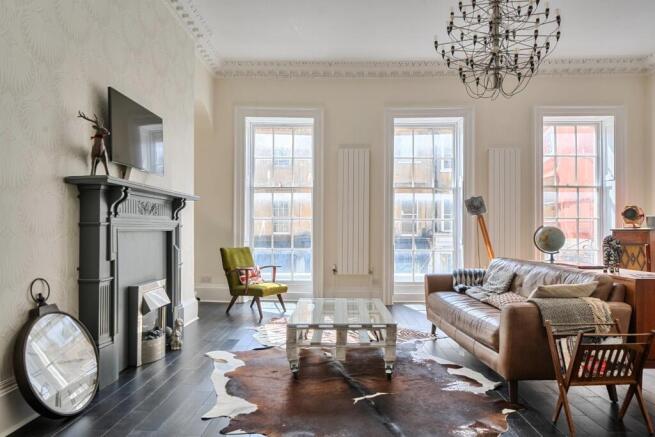 lounge windows 2.jpg