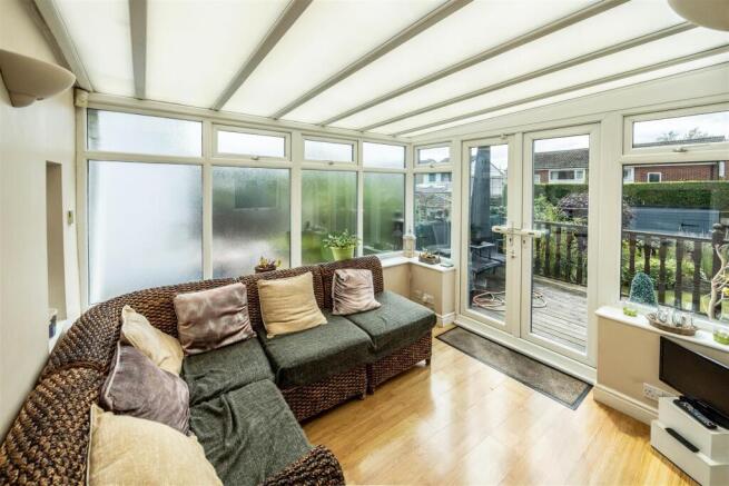 3 bed House for sale Image 11