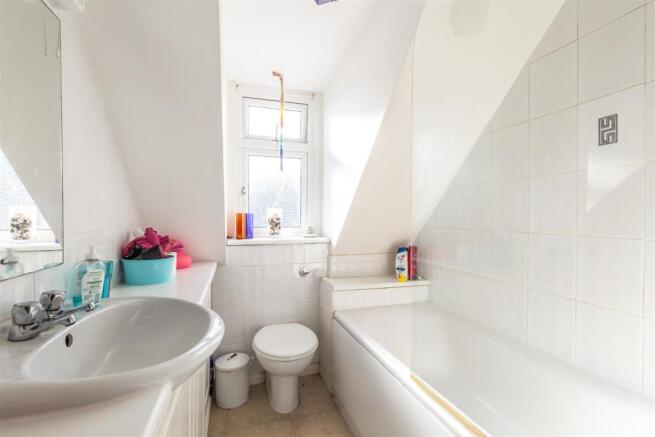 5 Ashdown Court-33.jpg