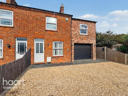 Gosmoor Lane, Elm