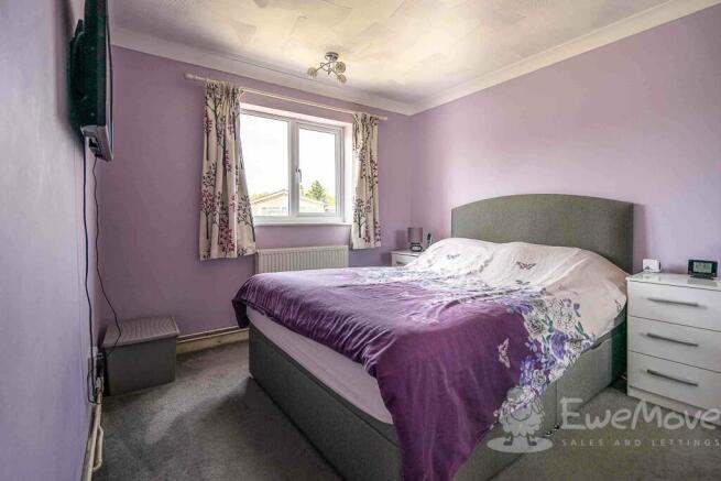 Bedroom 1 (Double)