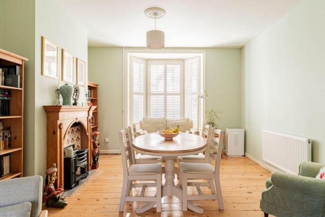 Dining Room (2)