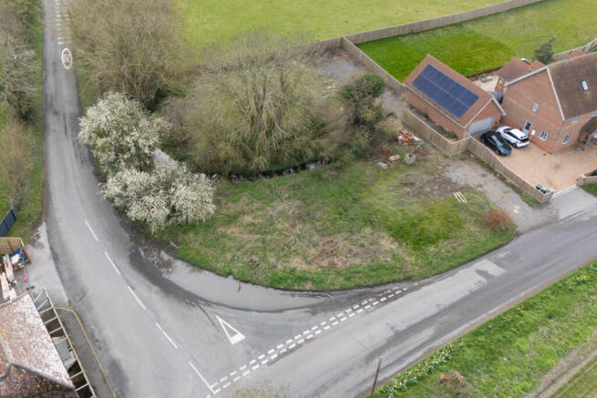 Horse & Harrow, Main Street, West Hagbourne, Didcot OX11 0NB