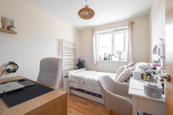 2 bed Apartment for sale Image 11