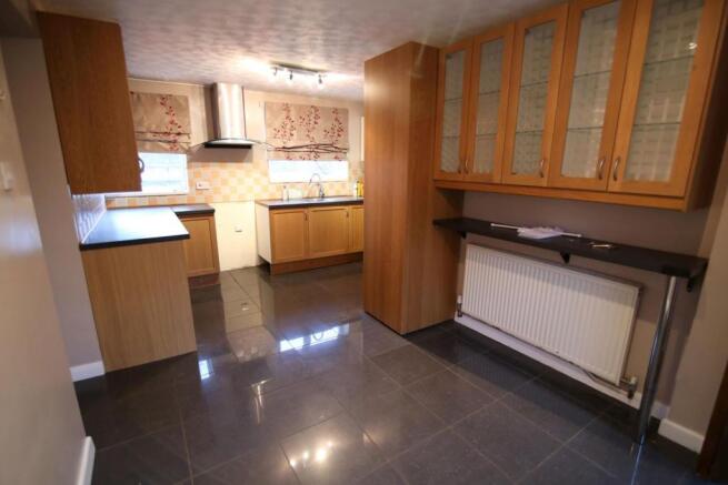 7 Temple Crescent 1.