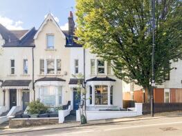 Basement Flat, 69, Muswell Hill, Hornsey, London N10 3PN