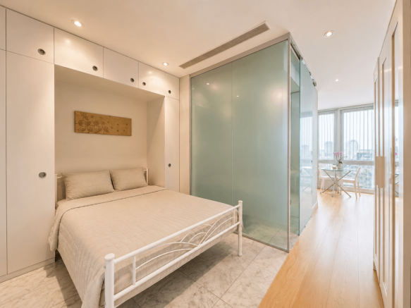 23rd Floor- Studio Flat to Rent near Blackwall DL