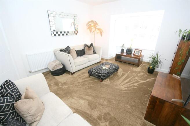 Living Room (2)