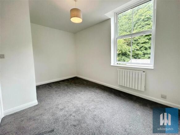 1 bed Apartment to rent Image 5