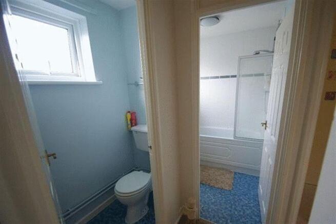 Bathroom & WC