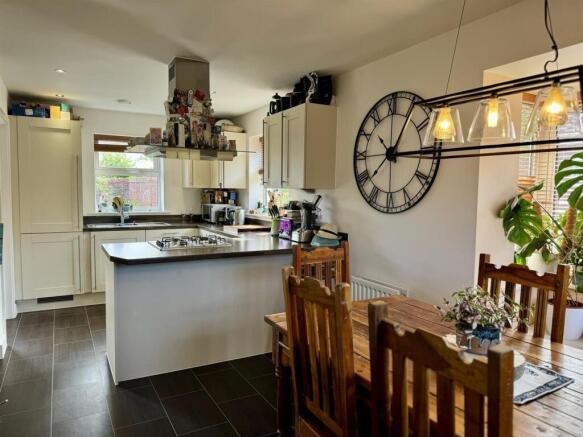 Kitchen/dining room