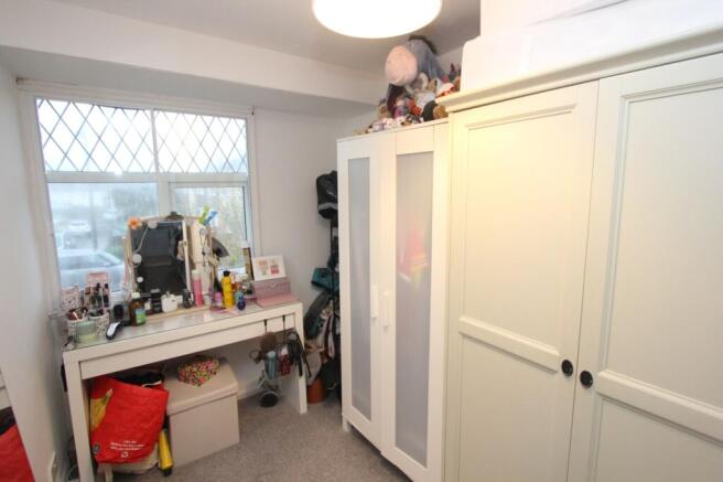 Castle Close, Boverton, CF61 photo 3