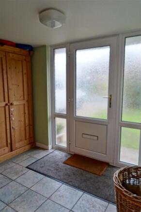 Entrance Porch:
