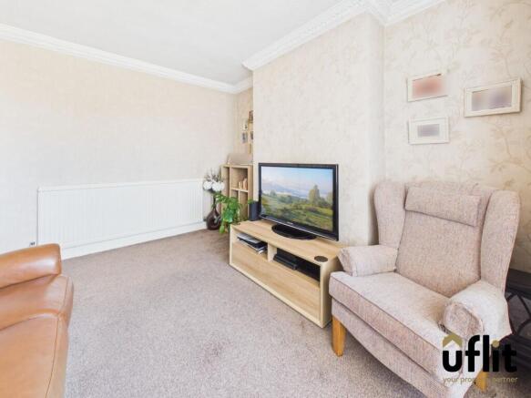 3 bed Semi-Detached for sale Image 7