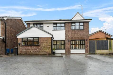 Woodedge, Ashton-In-Makerfield, WN4