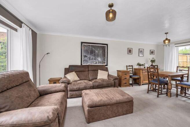 Sitting/Dining Room
