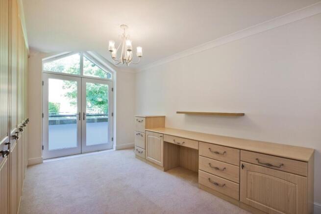 2 bed Retirement Property for sale Image 8