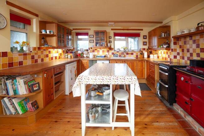 Kitchen / Breakfast Room 
