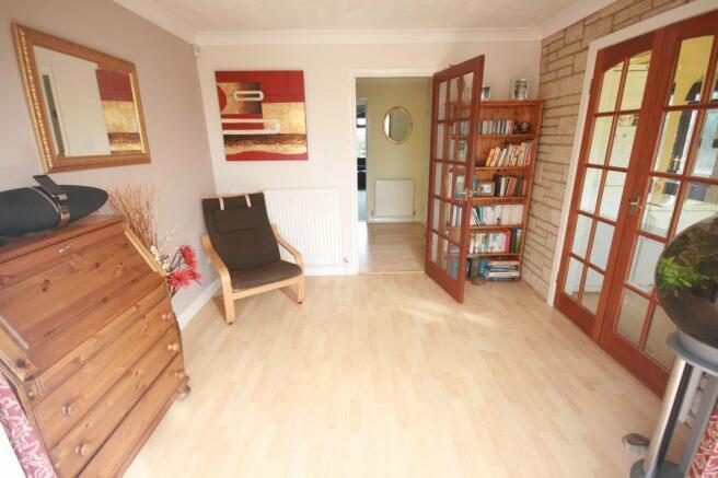 Photo 3