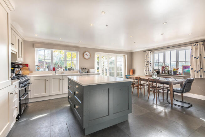 Kitchen/Dining Ro...