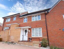 14, Naval Terrace, East Cowes PO32 6GP