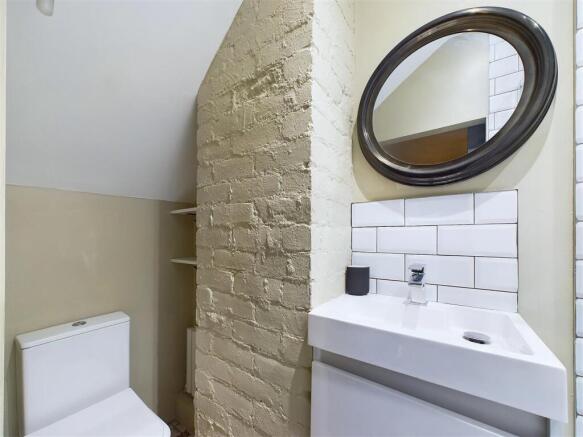 1 bed Apartment to rent Image 8