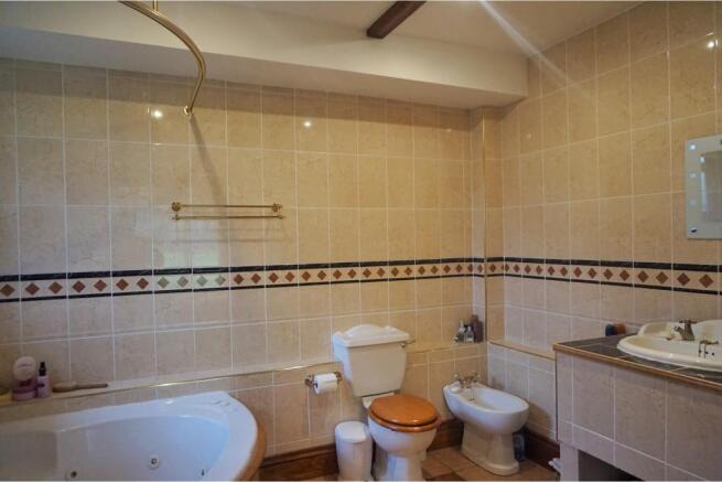 Master En-suite