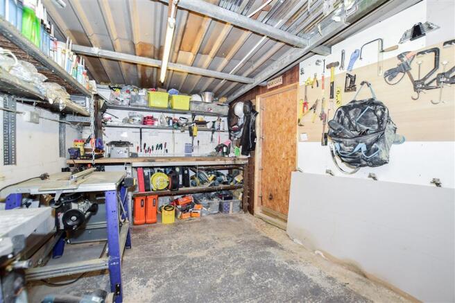 Workshop/Outbuildings