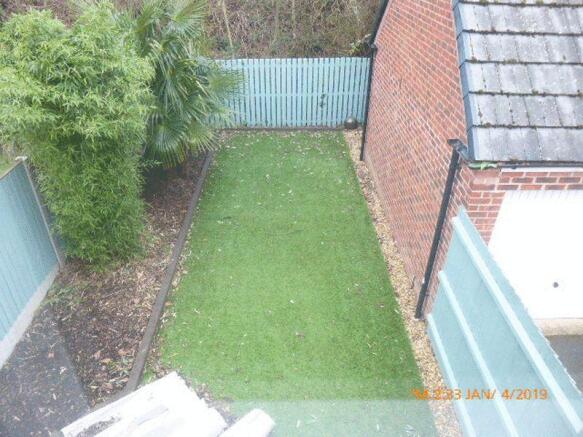 Photo 12