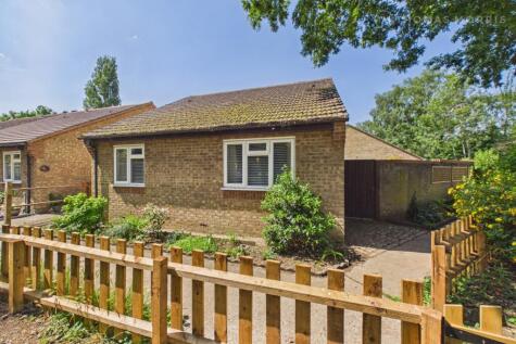 Grove Court, Godmanchester, Huntingdon, Cambridgeshire, PE29