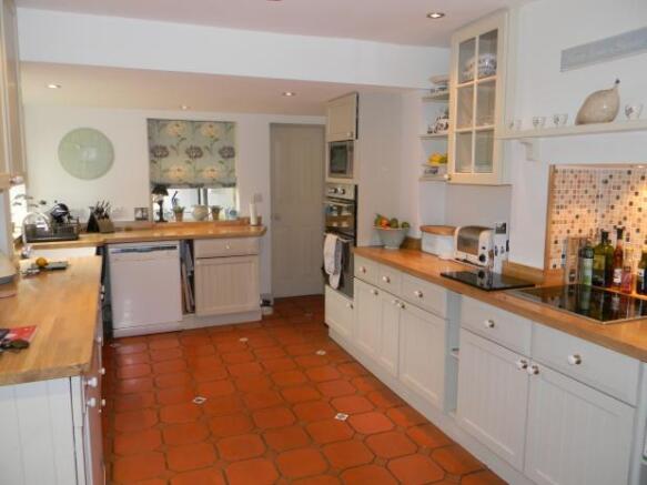 Photo 5
