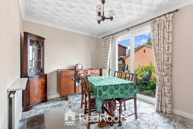 3 bed Bungalow for sale Image 5