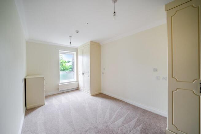 2 bed Retirement Property for sale Image 11