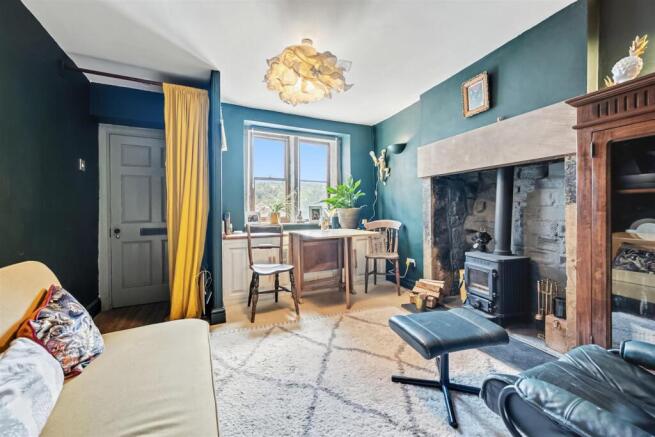 Lounge - fireplace.jpg