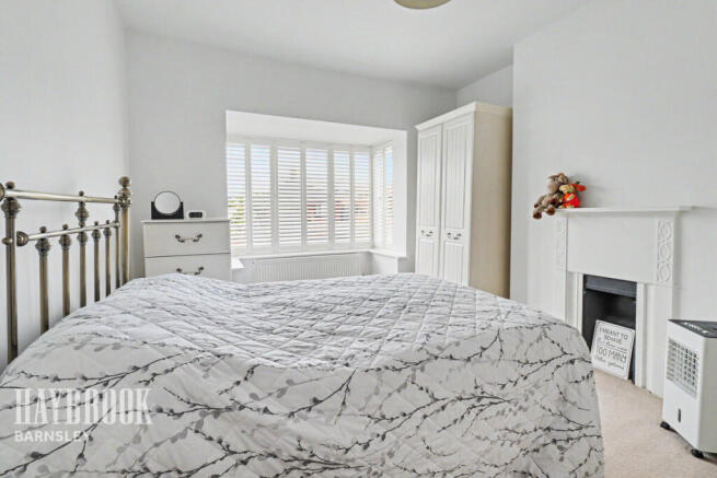 2 bed Detached Bungalow for sale Image 9
