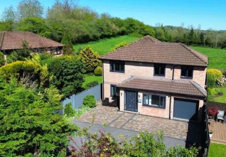 10 Bryn Creigiau, Groesfaen, Pontyclun, CF72 8RT