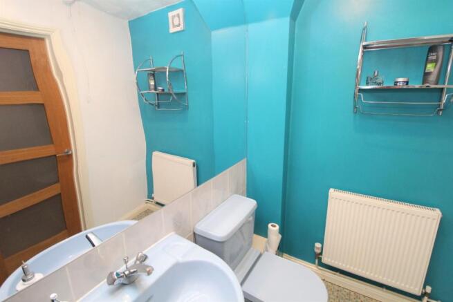Annexe Shower Room