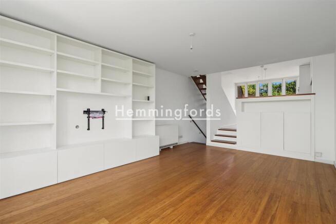 Highgate Spinney N8-3.jpg