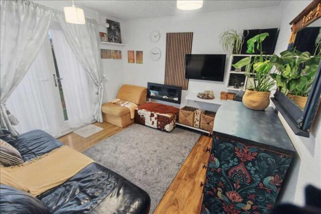 Lounge / Bedroom Two