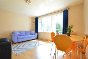 20, Weydown Close, London SW19 6JG