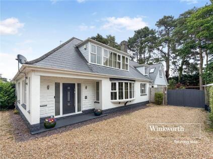 Golf Links Road, Ferndown, Dorset, BH22