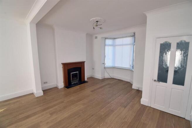 Lounge / Dining Room