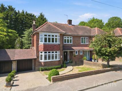Selwood Road, Brentwood, CM14