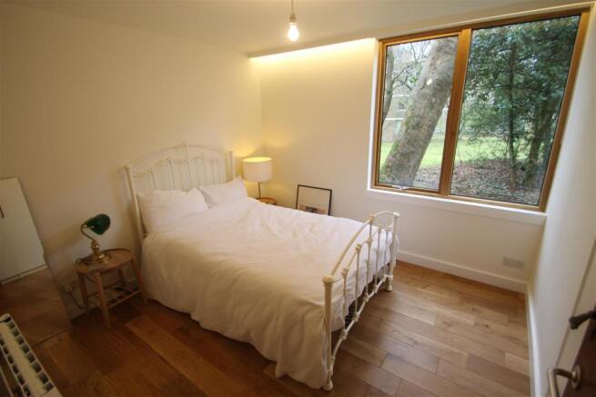 11 Ardmore bed 2.JPG
