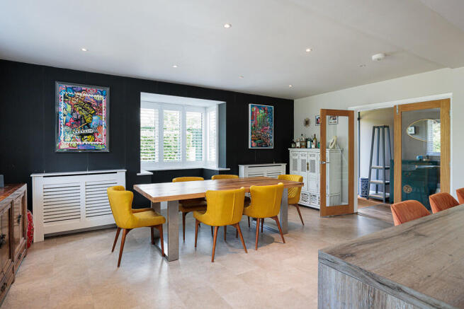 yew_tree_house_9