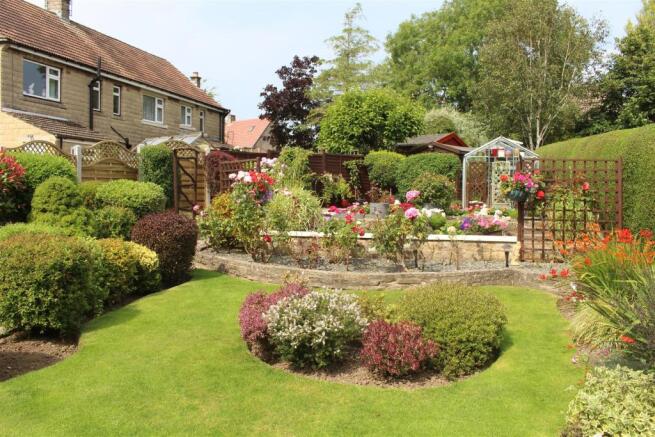 garden 2.JPG