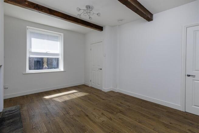 2 bed Terraced for sale Image 6