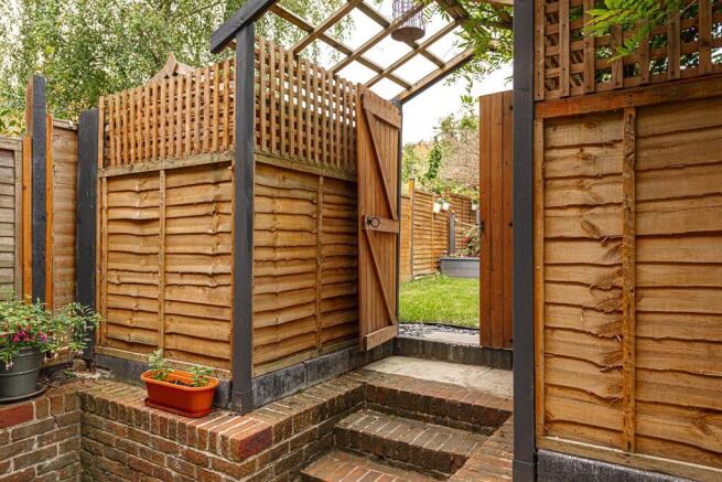 (Rightmove) 18.jpg